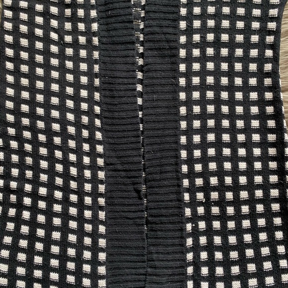 Cardigan. Free with purchase - Picture 4 of 6